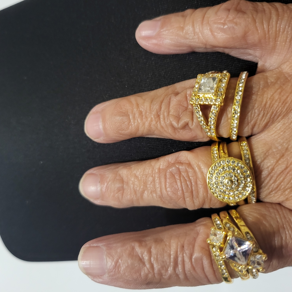 Elegant Gold and Silver Women's 1 Ring Sets